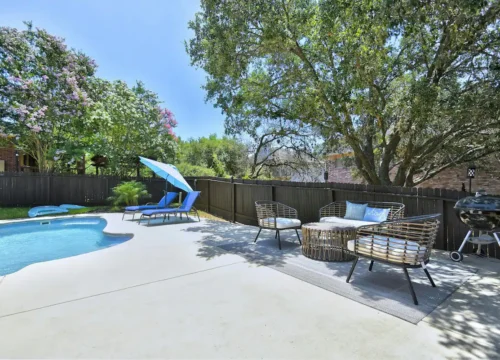 Pool Paradise - Entire home in San Antonio, Texas Image 7 | Short Term Vacation Rental in Texas