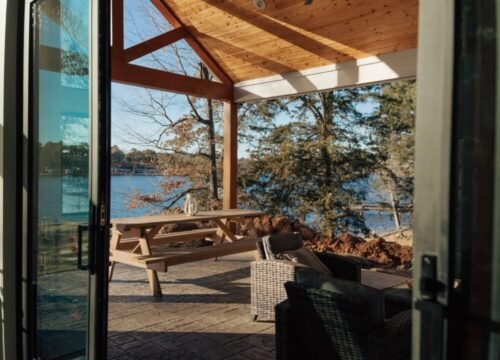 Luxury East Texas Lakehouse Rentals 8