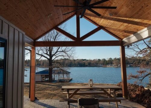 Lakehouse with Hot Tub in Lake Bob Sandlin _ Image 4